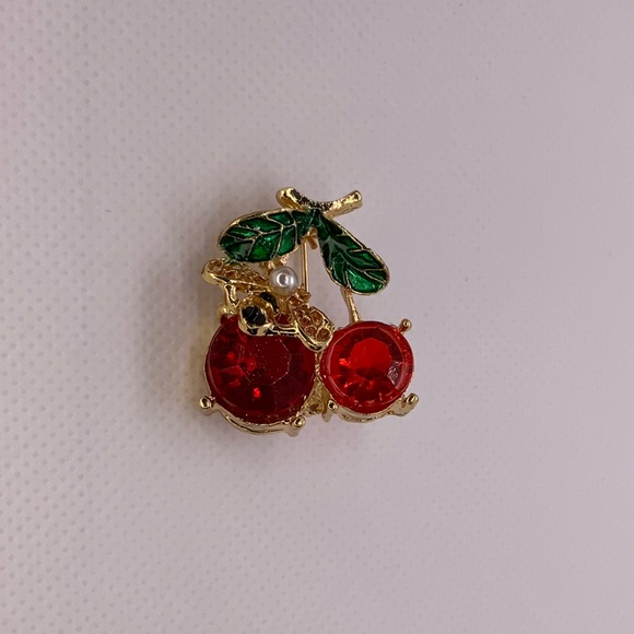Little Red Cherry Bee Brooch Pin Gold Plated - Picture 7 of 7